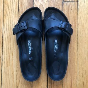 Birkenstock (Sz: 39/8) Black Rubber Slide Sandals
